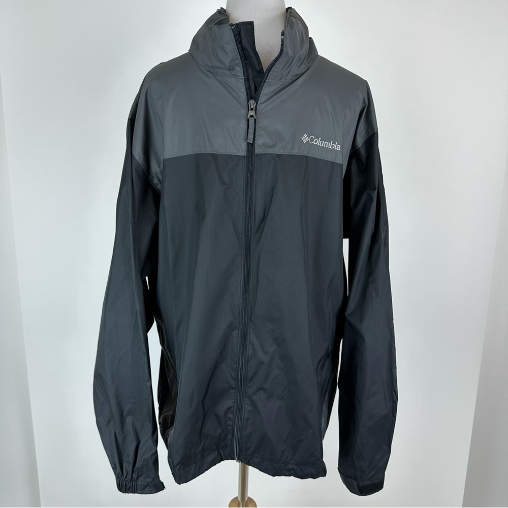 Columbia Men’s Lightweight Hooded Wind Breaker Size XL